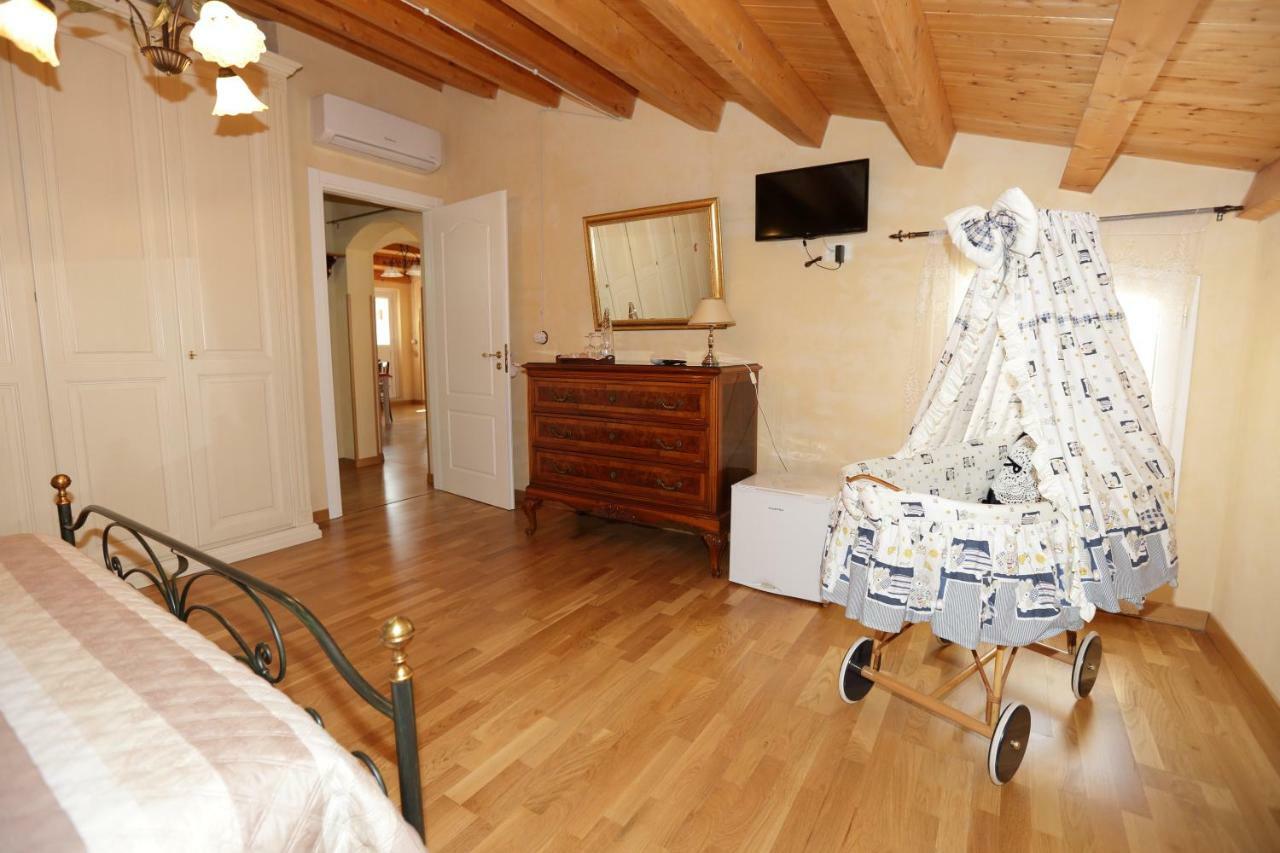 "Suliscenti" Dimora Siciliana B&B Avola Exterior foto