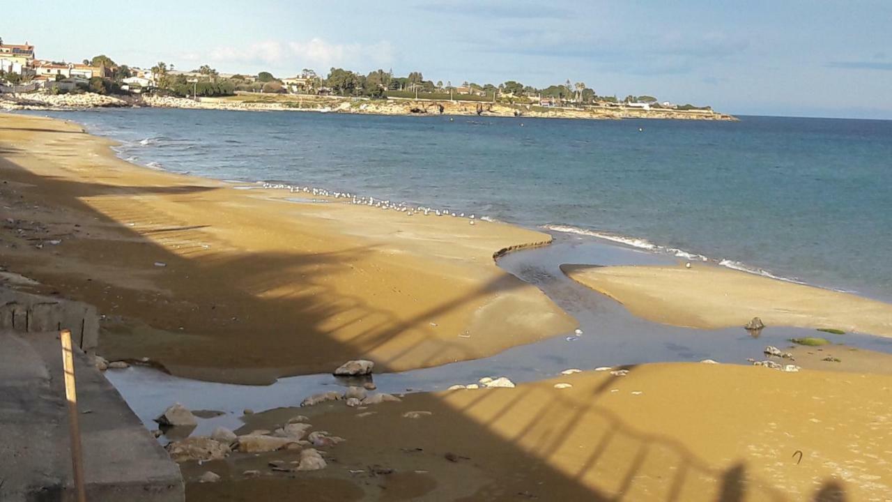 "Suliscenti" Dimora Siciliana B&B Avola Exterior foto